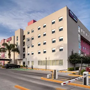 Aparthotel Express By Marriott, Queretaro